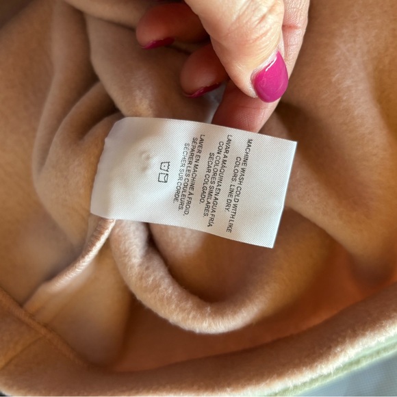 Altar’d State Women's Light Pink Button Up Cropped Fleece Jacket Size Large - Picture 9 of 9